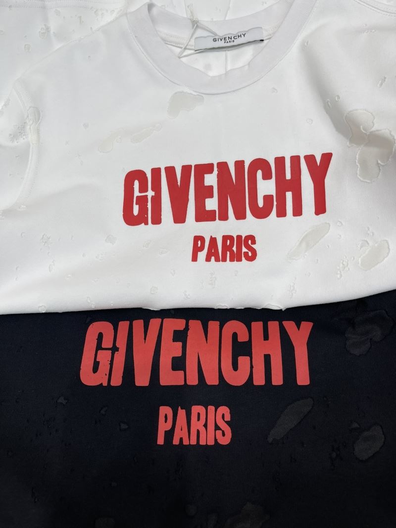 Givenchy T-Shirts